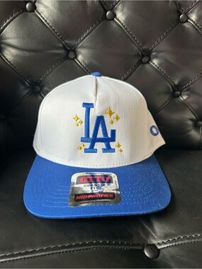 LA Dodgers Snapback Hat White Blue Gold Sparkle Embroidered OTTO Classic Fit Cap